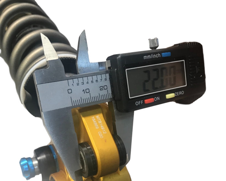 Mounting Hardware (Single Eyelet)